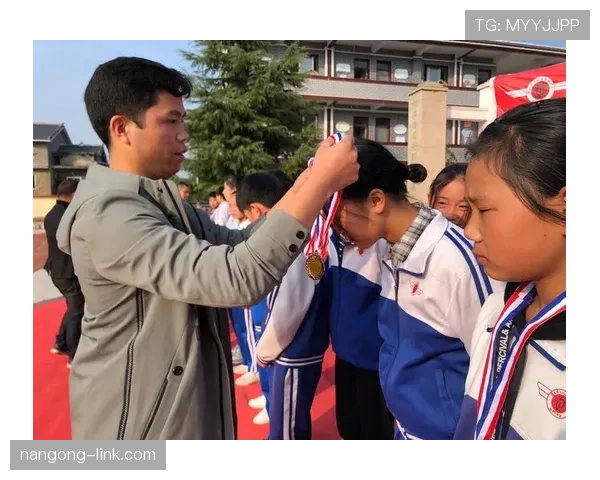 弃赛规则究竟如何界定？比赛中断后的处理细节全解析