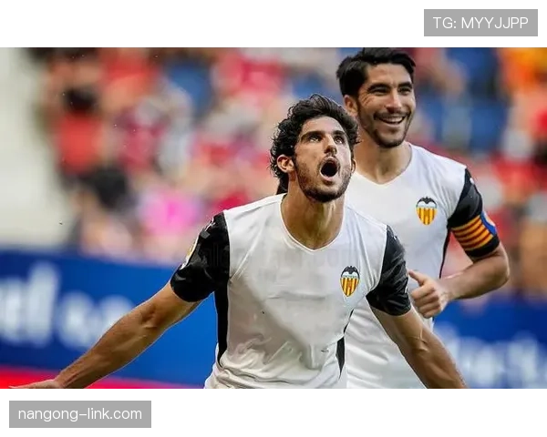 瓦伦西亚长期重建困局影响竞争格局，关键阶段表现仍面临考验