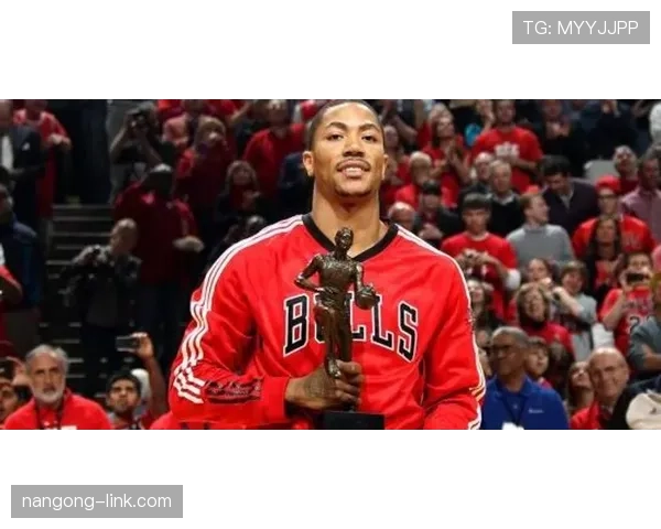 罗斯以挡拆突破牵制对方一号防守替补效率不及巅峰