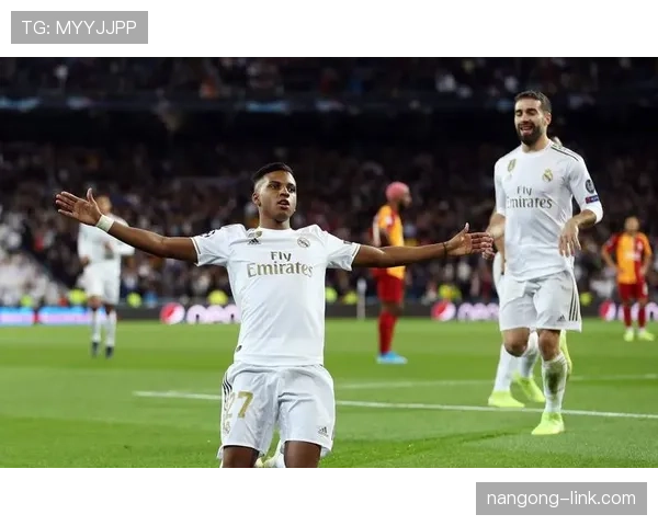 深度解析罗德里戈在皇马的战术定位与队内地位争议